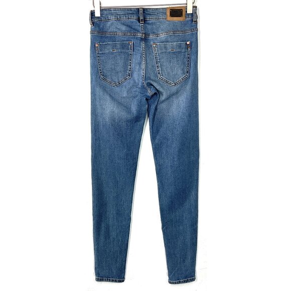 Zara Regular Wash Skinny Jeans Size 2 - Picture 4 of 6